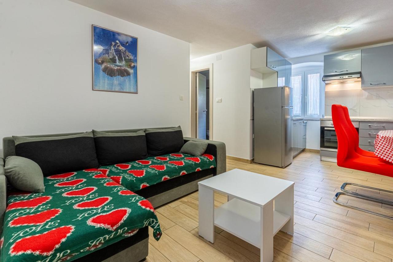 Robert Appartamento Cres